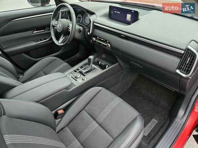 Червоний Мазда CX-50, об'ємом двигуна 2.49 л та пробігом 50 тис. км за 24999 $, фото 36 на Automoto.ua