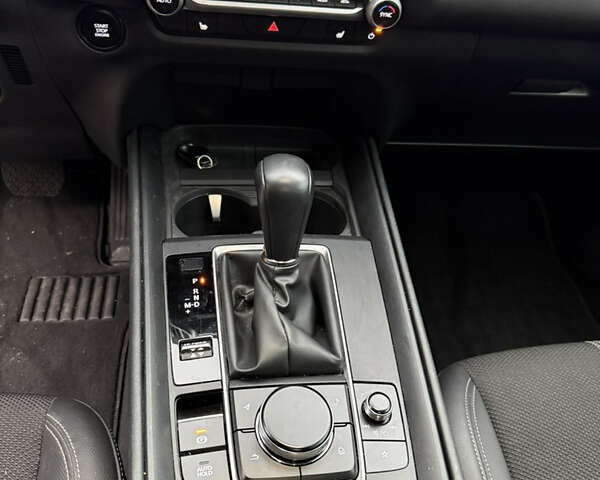 Красный Мазда CX-50, объемом двигателя 2.5 л и пробегом 24 тыс. км за 25900 $, фото 24 на Automoto.ua