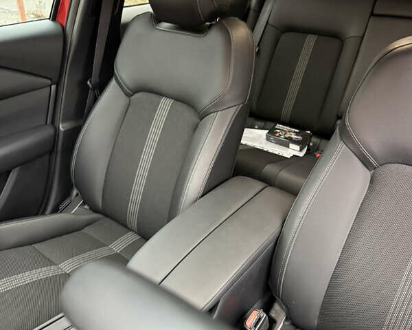 Красный Мазда CX-50, объемом двигателя 2.5 л и пробегом 24 тыс. км за 25900 $, фото 22 на Automoto.ua
