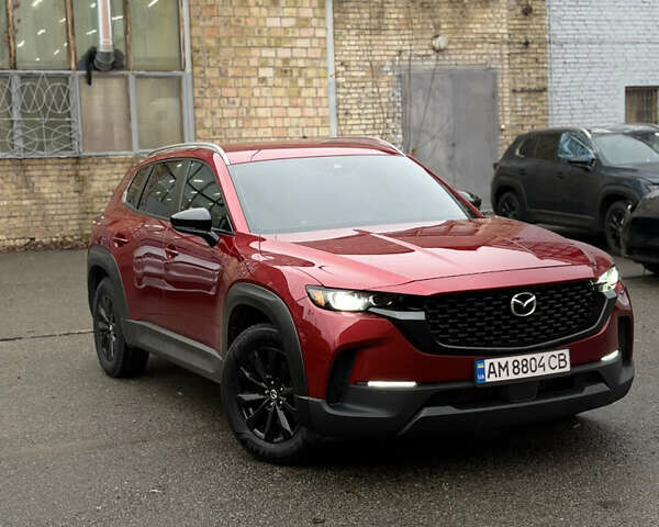 Красный Мазда CX-50, объемом двигателя 2.5 л и пробегом 24 тыс. км за 25900 $, фото 4 на Automoto.ua