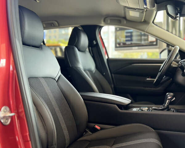 Червоний Мазда CX-50, об'ємом двигуна 2.49 л та пробігом 15 тис. км за 24999 $, фото 21 на Automoto.ua