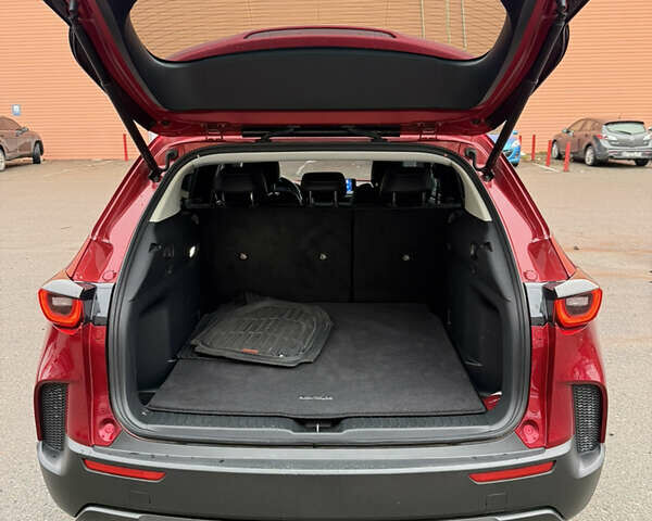 Красный Мазда CX-50, объемом двигателя 2.5 л и пробегом 24 тыс. км за 25900 $, фото 16 на Automoto.ua