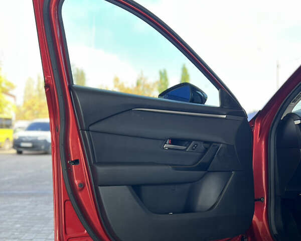 Червоний Мазда CX-50, об'ємом двигуна 2.49 л та пробігом 15 тис. км за 24999 $, фото 6 на Automoto.ua