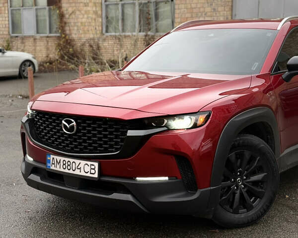 Красный Мазда CX-50, объемом двигателя 2.5 л и пробегом 24 тыс. км за 25900 $, фото 7 на Automoto.ua