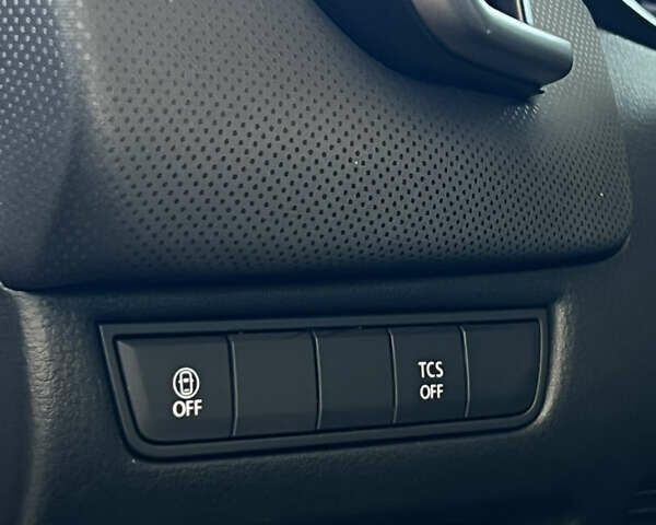 Червоний Мазда CX-50, об'ємом двигуна 2.49 л та пробігом 15 тис. км за 24999 $, фото 8 на Automoto.ua