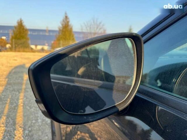 Мазда CX-50, объемом двигателя 2.5 л и пробегом 68 тыс. км за 18300 $, фото 5 на Automoto.ua