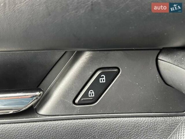 Серый Мазда CX-50, объемом двигателя 2.49 л и пробегом 61 тыс. км за 29490 $, фото 16 на Automoto.ua