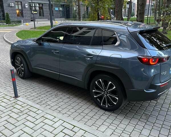 Серый Мазда CX-50, объемом двигателя 2.49 л и пробегом 58 тыс. км за 31500 $, фото 3 на Automoto.ua
