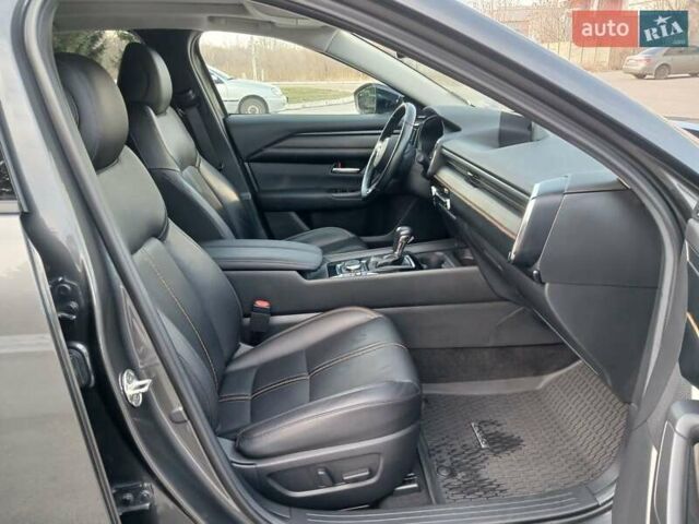 Серый Мазда CX-50, объемом двигателя 2.5 л и пробегом 44 тыс. км за 26500 $, фото 75 на Automoto.ua