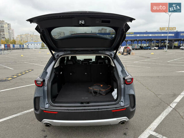Серый Мазда CX-50, объемом двигателя 2.49 л и пробегом 21 тыс. км за 26500 $, фото 8 на Automoto.ua