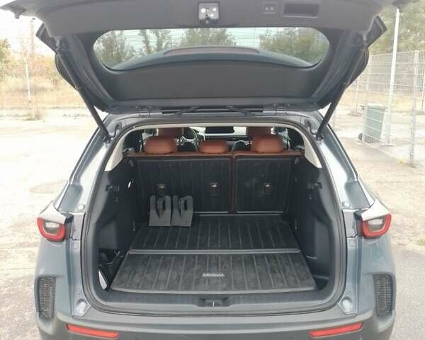 Серый Мазда CX-50, объемом двигателя 2.49 л и пробегом 22 тыс. км за 30500 $, фото 1 на Automoto.ua