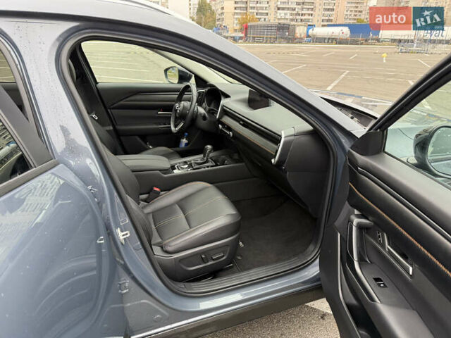 Серый Мазда CX-50, объемом двигателя 2.49 л и пробегом 21 тыс. км за 26500 $, фото 10 на Automoto.ua