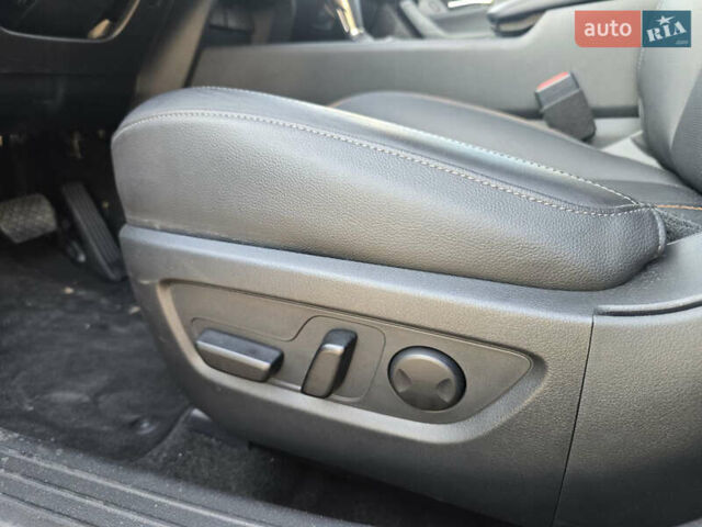 Сірий Мазда CX-50, об'ємом двигуна 0 л та пробігом 52 тис. км за 27000 $, фото 9 на Automoto.ua