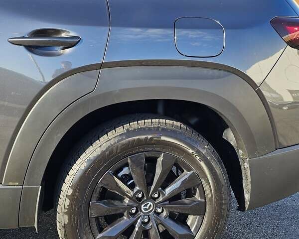 Серый Мазда CX-50, объемом двигателя 2.49 л и пробегом 8 тыс. км за 23000 $, фото 3 на Automoto.ua