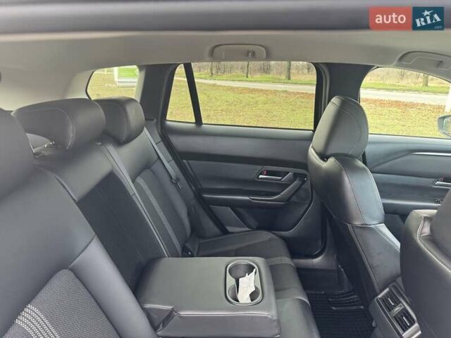 Сірий Мазда CX-50, об'ємом двигуна 2.49 л та пробігом 28 тис. км за 25499 $, фото 23 на Automoto.ua