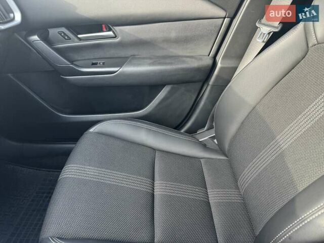 Сірий Мазда CX-50, об'ємом двигуна 2.49 л та пробігом 28 тис. км за 25499 $, фото 59 на Automoto.ua