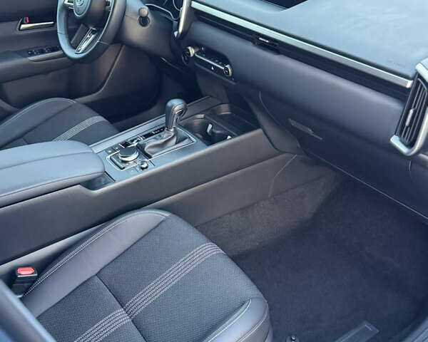 Серый Мазда CX-50, объемом двигателя 2.49 л и пробегом 15 тыс. км за 27300 $, фото 25 на Automoto.ua