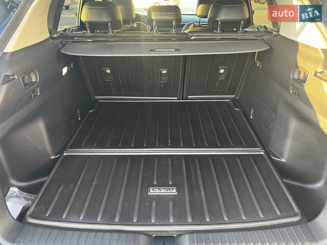 Серый Мазда CX-50, объемом двигателя 2.5 л и пробегом 15 тыс. км за 27900 $, фото 14 на Automoto.ua