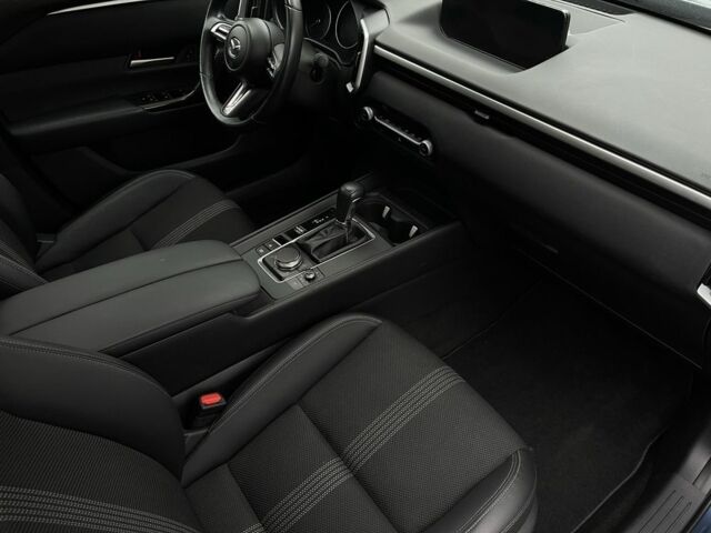 Синий Мазда CX-50, объемом двигателя 2.5 л и пробегом 59 тыс. км за 25850 $, фото 7 на Automoto.ua