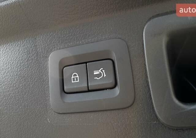 Синий Мазда CX-50, объемом двигателя 2.49 л и пробегом 12 тыс. км за 31500 $, фото 13 на Automoto.ua