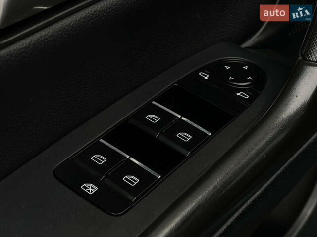 Синий Мазда CX-50, объемом двигателя 2.49 л и пробегом 59 тыс. км за 25300 $, фото 10 на Automoto.ua