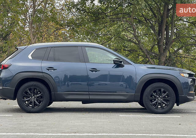 Мазда CX-50 2023 у Києві на Automoto.ua Синій Мазда CX-50, об'ємом двигуна 2.49 л та пробігом 49 тис. км за 26450 $, фото 4 на Automoto.ua