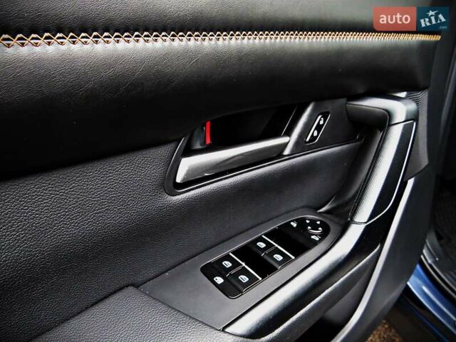 Синий Мазда CX-50, объемом двигателя 2.49 л и пробегом 49 тыс. км за 29950 $, фото 7 на Automoto.ua