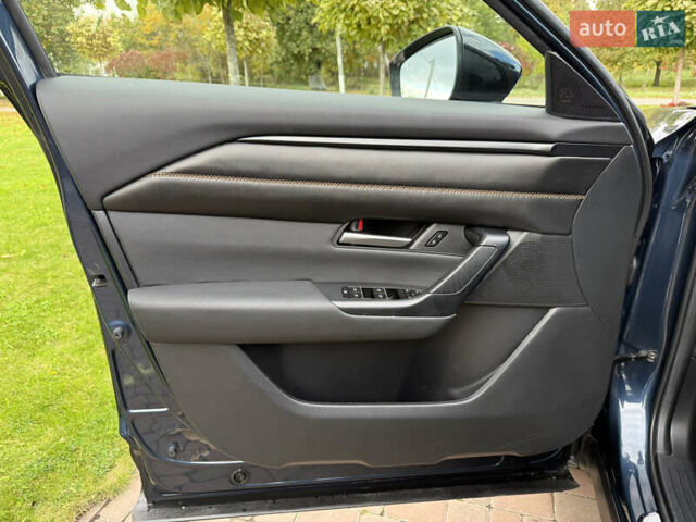 Синий Мазда CX-50, объемом двигателя 2.5 л и пробегом 49 тыс. км за 29200 $, фото 26 на Automoto.ua