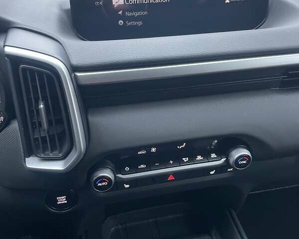 Синій Мазда CX-50, об'ємом двигуна 2.49 л та пробігом 52 тис. км за 27499 $, фото 19 на Automoto.ua