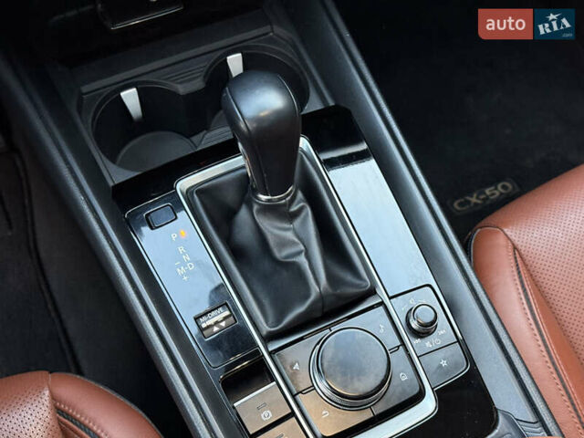 Синій Мазда CX-50, об'ємом двигуна 2.49 л та пробігом 44 тис. км за 25999 $, фото 47 на Automoto.ua