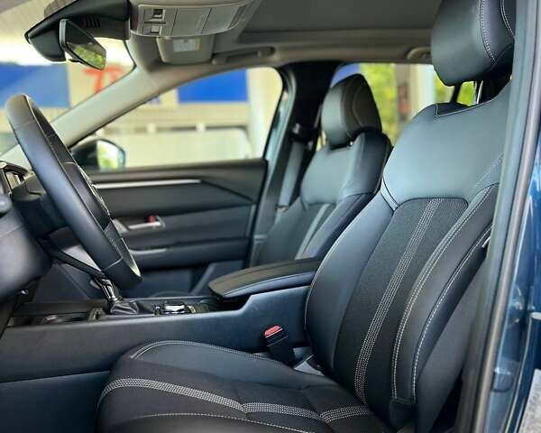 Синій Мазда CX-50, об'ємом двигуна 2.49 л та пробігом 9 тис. км за 26999 $, фото 9 на Automoto.ua