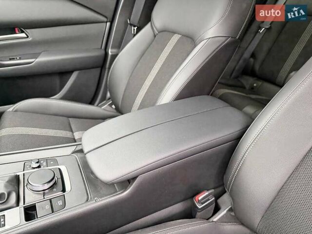 Синий Мазда CX-50, объемом двигателя 2.49 л и пробегом 2 тыс. км за 27500 $, фото 17 на Automoto.ua