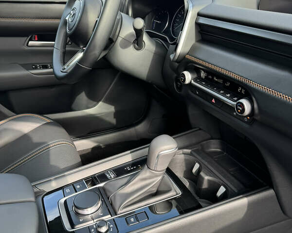 Синий Мазда CX-50, объемом двигателя 2.49 л и пробегом 5 тыс. км за 31900 $, фото 13 на Automoto.ua