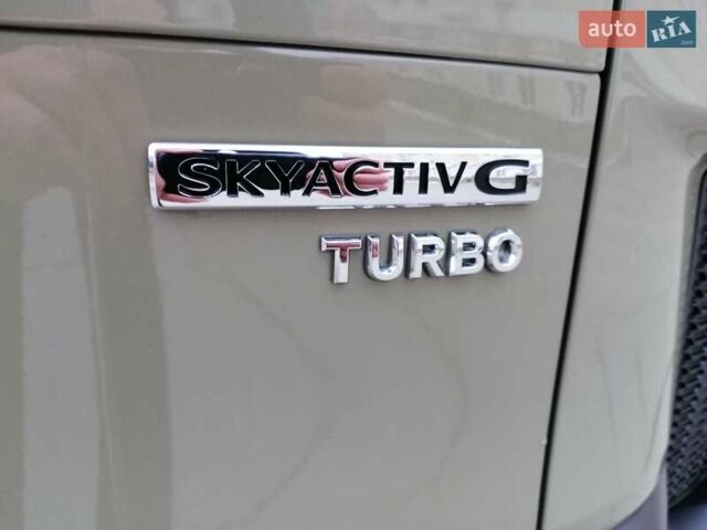 Зелений Мазда CX-50, об'ємом двигуна 2.49 л та пробігом 13 тис. км за 35000 $, фото 4 на Automoto.ua