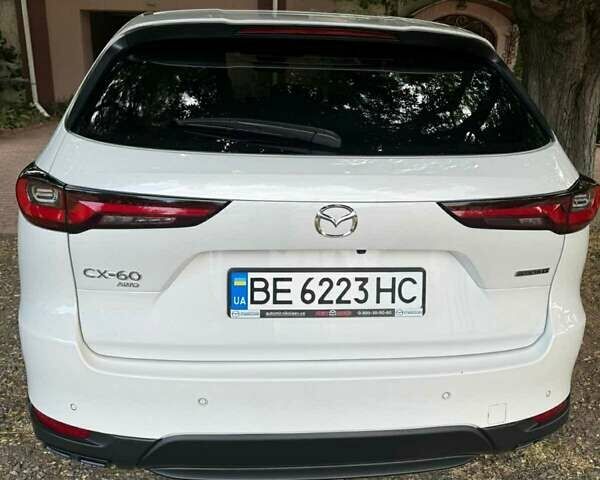 Белый Мазда CX-60, объемом двигателя 2.49 л и пробегом 8 тыс. км за 42500 $, фото 3 на Automoto.ua