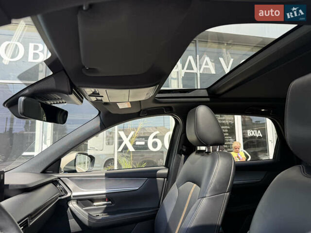 Бежевый Мазда CX-60, объемом двигателя 2.49 л и пробегом 40 тыс. км за 42000 $, фото 4 на Automoto.ua