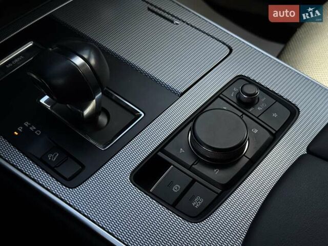 Бежевый Мазда CX-60, объемом двигателя 2.49 л и пробегом 45 тыс. км за 40700 $, фото 17 на Automoto.ua