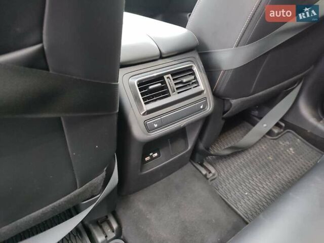 Серый Мазда CX-60, объемом двигателя 2.49 л и пробегом 45 тыс. км за 39000 $, фото 20 на Automoto.ua