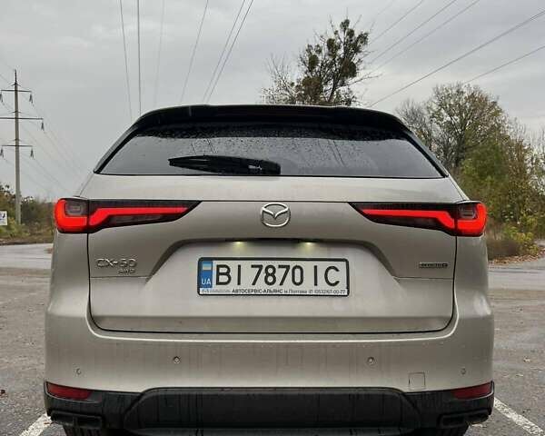 Серый Мазда CX-60, объемом двигателя 2.49 л и пробегом 45 тыс. км за 39000 $, фото 5 на Automoto.ua
