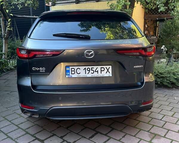 Серый Мазда CX-60, объемом двигателя 2.49 л и пробегом 18 тыс. км за 38000 $, фото 4 на Automoto.ua