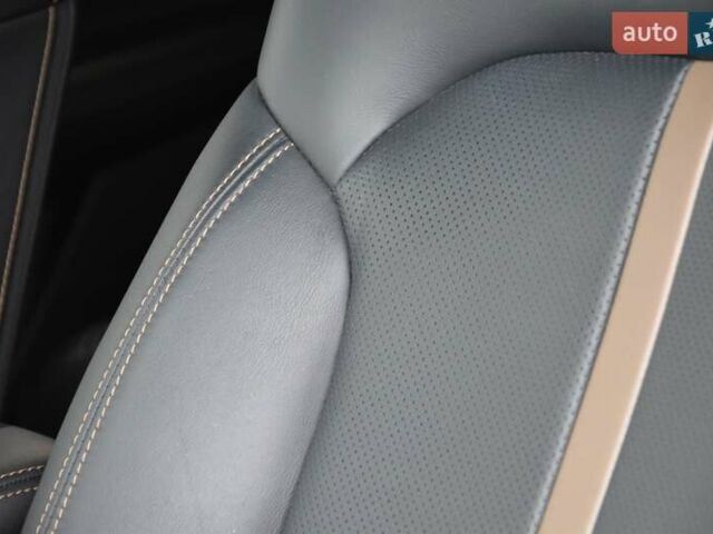 Серый Мазда CX-60, объемом двигателя 3.28 л и пробегом 43 тыс. км за 48000 $, фото 7 на Automoto.ua