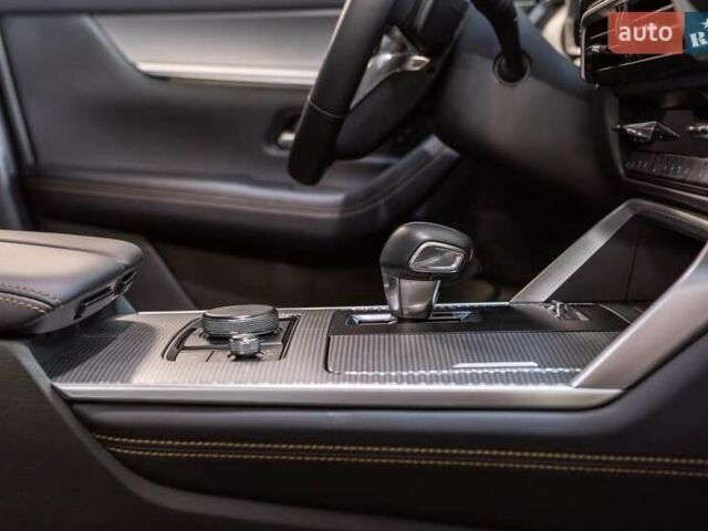 Серый Мазда CX-60, объемом двигателя 3.28 л и пробегом 30 тыс. км за 53943 $, фото 14 на Automoto.ua