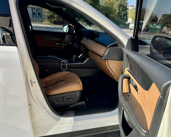 Белый Мазда CX-70, объемом двигателя 3.3 л и пробегом 28 тыс. км за 47000 $, фото 19 на Automoto.ua