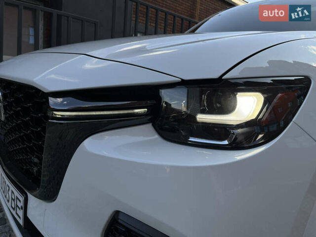 Белый Мазда CX-70, объемом двигателя 3.3 л и пробегом 7 тыс. км за 45000 $, фото 8 на Automoto.ua