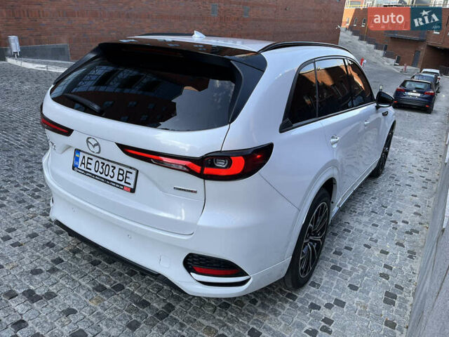 Белый Мазда CX-70, объемом двигателя 3.3 л и пробегом 7 тыс. км за 45000 $, фото 4 на Automoto.ua