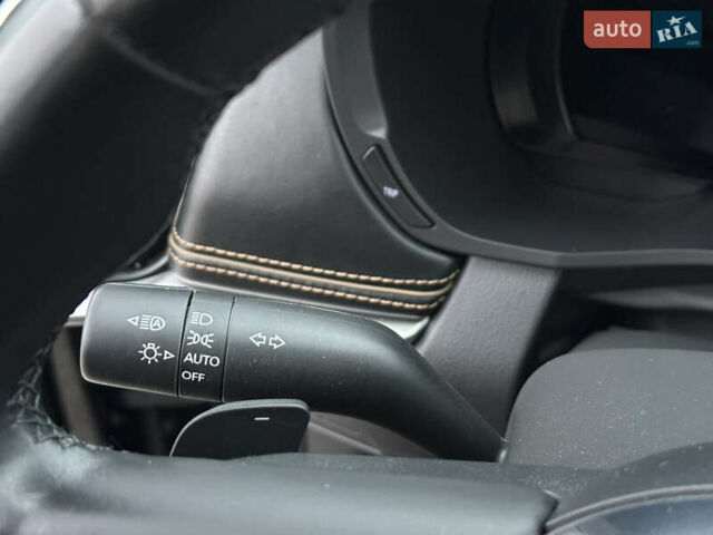 Чорний Мазда CX-70, об'ємом двигуна 3.28 л та пробігом 19 тис. км за 46500 $, фото 78 на Automoto.ua