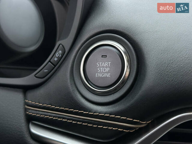 Чорний Мазда CX-70, об'ємом двигуна 3.28 л та пробігом 19 тис. км за 46500 $, фото 81 на Automoto.ua