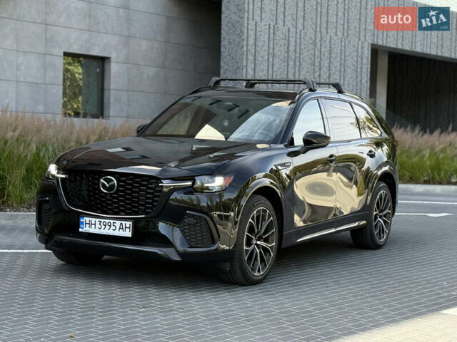 Черный Мазда CX-70, объемом двигателя 0 л и пробегом 19 тыс. км за 45500 $, фото 3 на Automoto.ua