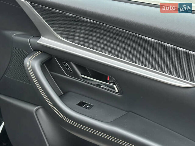 Чорний Мазда CX-70, об'ємом двигуна 3.28 л та пробігом 19 тис. км за 46500 $, фото 55 на Automoto.ua