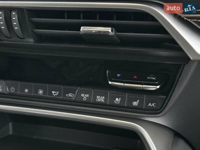 Чорний Мазда CX-70, об'ємом двигуна 3.28 л та пробігом 19 тис. км за 46500 $, фото 86 на Automoto.ua